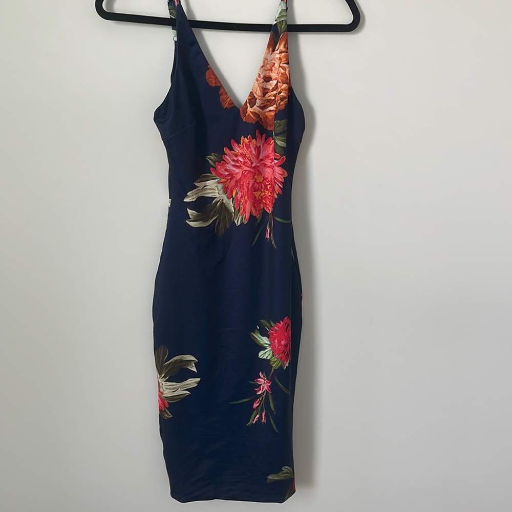 Form fitting midi dress
